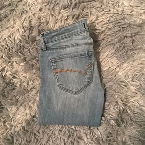 Bullhead super skinny jeans
